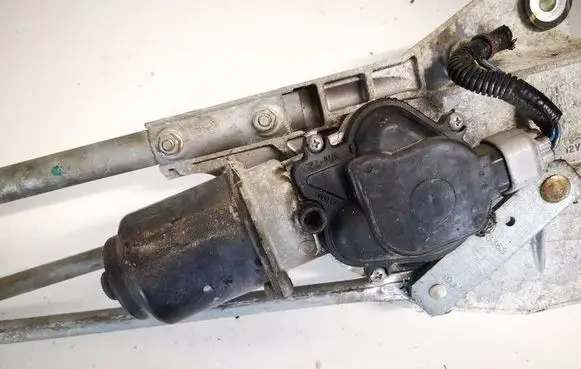 Nissan X-Trail T30 Wiper motor wm72 wm-72