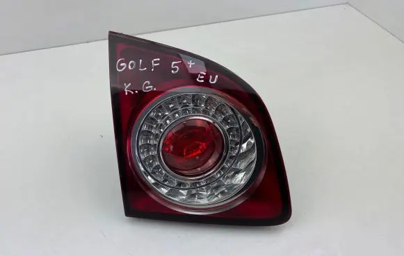Volkswagen Golf Plus Tailgate rear/tail lights 5M0945093H 164604 9649621