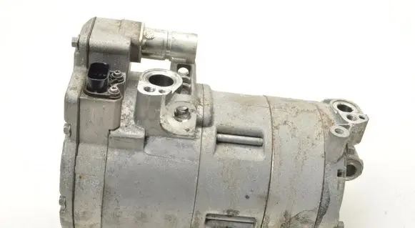 BMW X1 F48 F49 Air conditioning (A/C) compressor (pump) 9496109