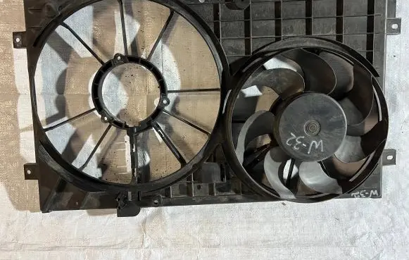 Volkswagen PASSAT B6 Fan set 1K0121207T WZG3 1355D300195
