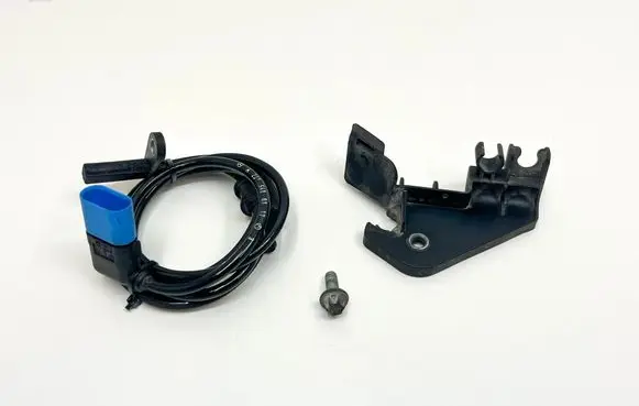 Mercedes-Benz SL R231 ABS rear brake sensor A2045461143 A2315400317