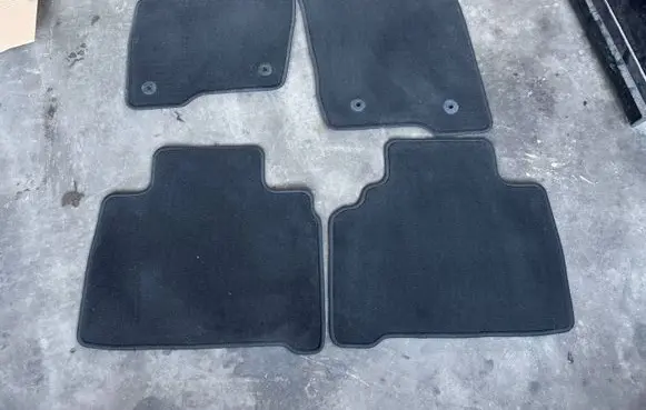 Ford S-MAX Car floor mat set 