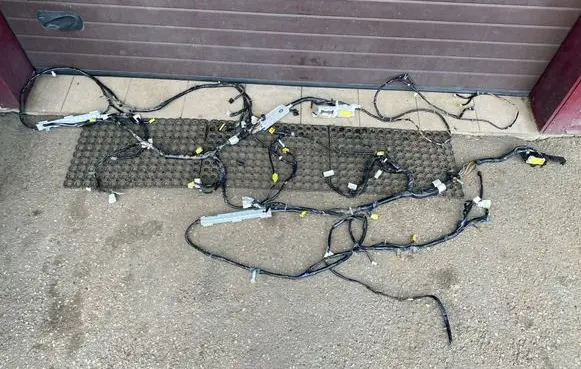 Nissan Pathfinder R51 Wiring harness 24017EB33E