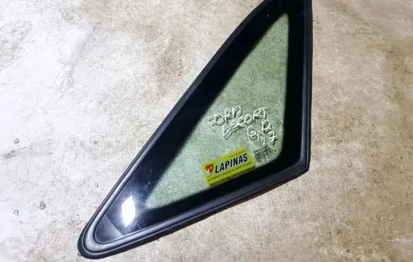 Ford Escort Rear side window