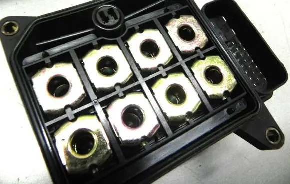 Mazda Premacy ABS control unit/module 04500160 CB01437AZ