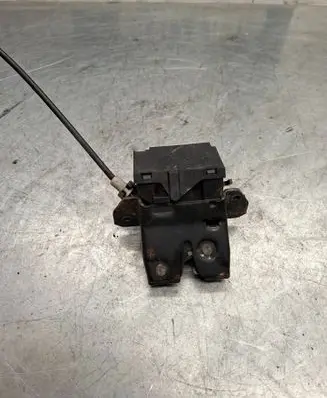 Mercedes-Benz E W211 Loading door lock A1717500085 A1717500185