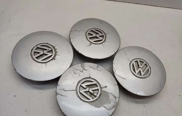 Volkswagen Golf IV Original wheel cap 1H0601149H