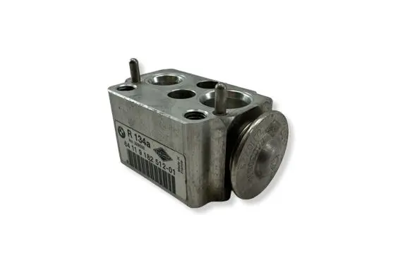BMW 3 E90 E91 Air conditioning (A/C) expansion valve 9182512 R134A 328500