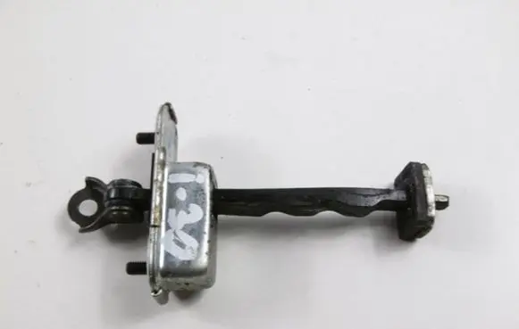 Hyundai i30 Front door check strap stopper 