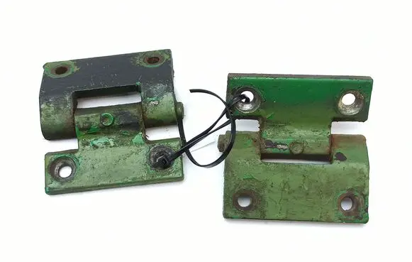Mercedes-Benz COMPAKT W115 Front door hinge set 
