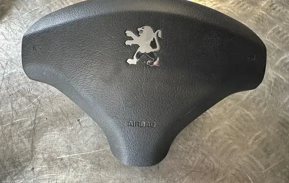 Peugeot 3008 I Steering wheel airbag 96845302ZE