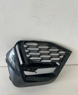 Front bumper lower grill