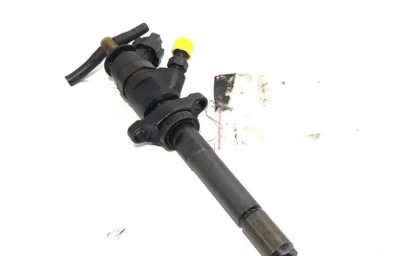Peugeot 207 Fuel injectors set 0445110297