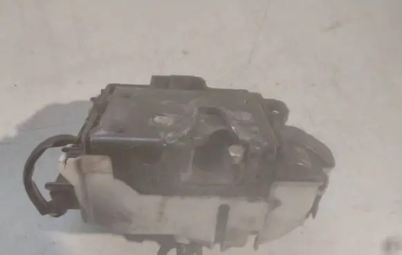 Seat Ibiza III (6L) Front door lock