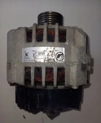 Nissan Navara D22 Generator/alternator C542722R