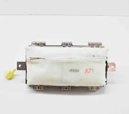 Toyota Camry VIII XV70 Passenger airbag 8214033092 0589P1000547