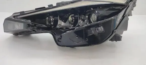 Hyundai Elantra VII Headlight/headlamp