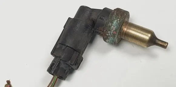 Mercedes-Benz A W169 Coolant temperature sensor A0041539728