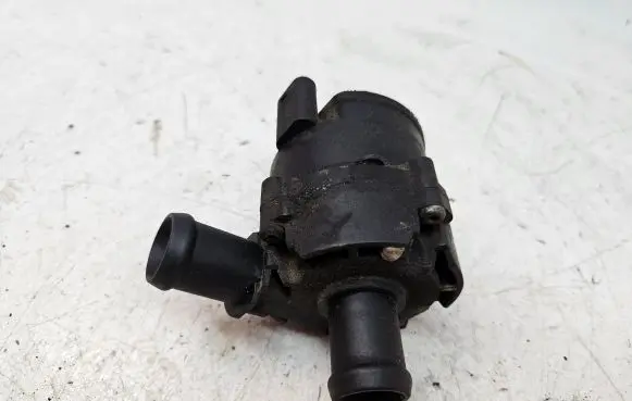Volkswagen Golf Sportsvan Electric auxiliary coolant/water pump 5G0965567