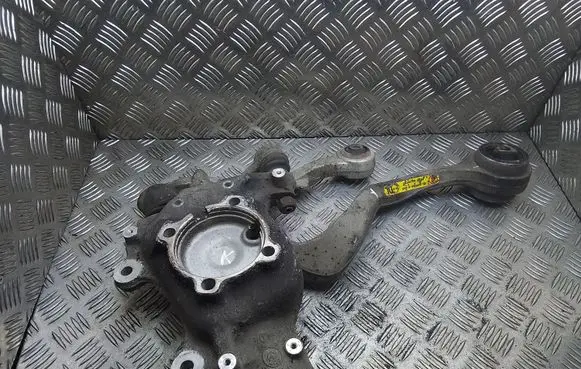 BMW 7 E65 E66 Front wheel hub spindle knuckle