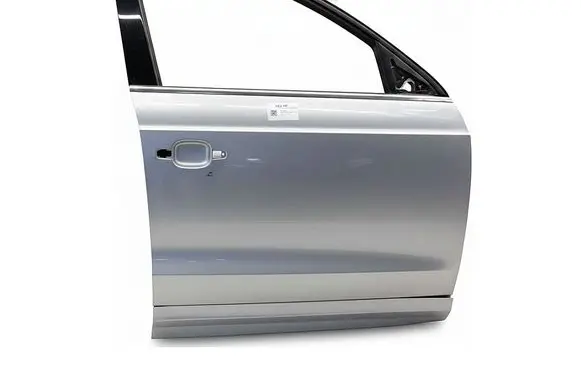 Audi Q3 8U Front door LZ7G