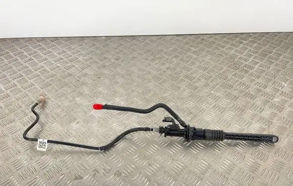Jeep Avenger Clutch slave cylinder 9824255480