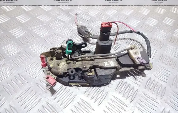 Chrysler Grand Voyager II Front door lock