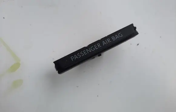 Volkswagen PASSAT CC Passenger airbag on/off switch 3AA919234