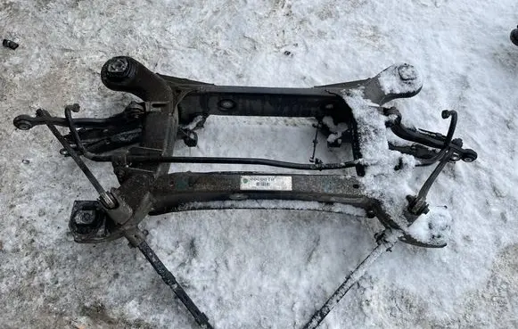 Mercedes-Benz S W220 Rear subframe 