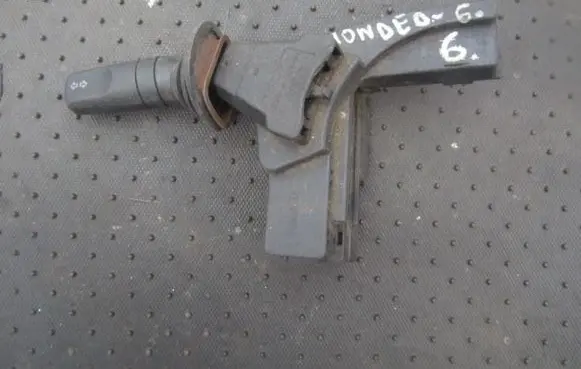 Ford Mondeo MK II Indicator stalk g952a 97.bg13b302ab