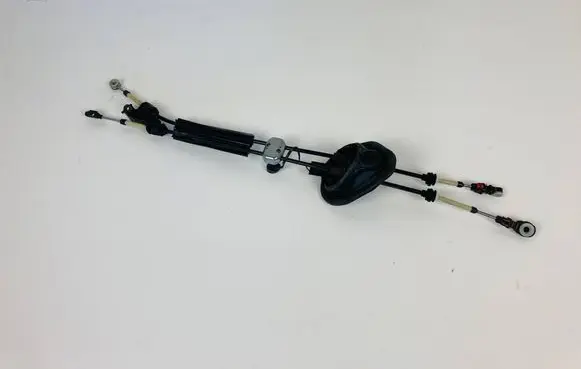 Opel Mokka B Gear shift cable linkage 
