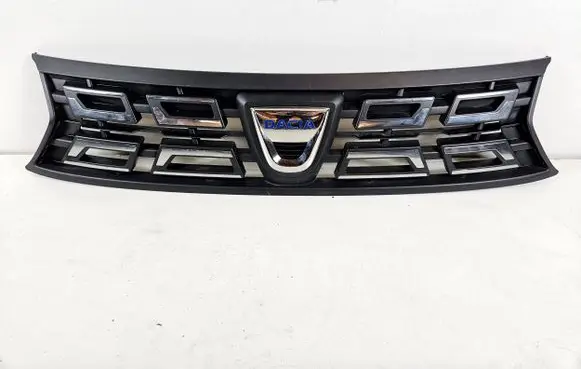 Dacia Duster II Front grill 623109659R