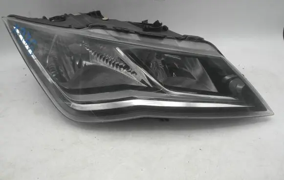 Seat Leon (5F) Headlight/headlamp 5F1941006A