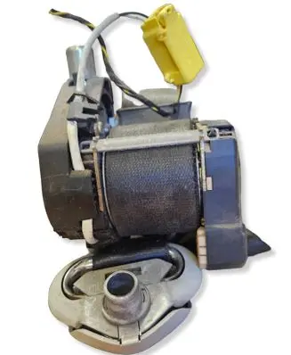 Volkswagen Caddy Front seatbelt 33014052