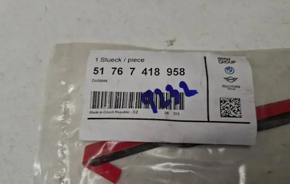 BMW 6 G32 Gran Turismo Seal rubber (tailgate) 7418958 51767418958