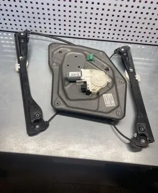 Skoda Superb B6 (3T) Front window lifting mechanism without motor 3T0837401A 121137 010620090238