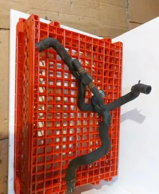 Mercedes-Benz E W212 Engine coolant pipe/hose A2125029482 130261