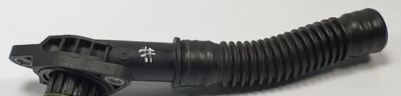 BMW 5 F10 F11 Breather hose/pipe 7575637