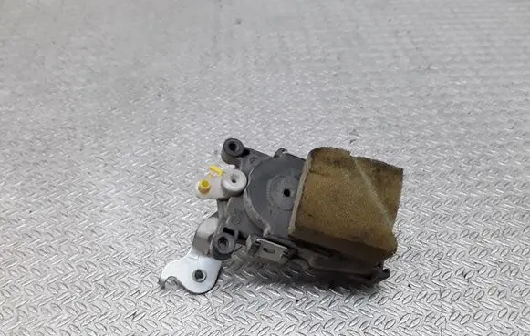 Subaru Forester SF Central locking motor 