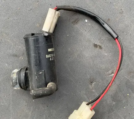Mitsubishi Canter Windscreen/windshield washer pump 0602101480