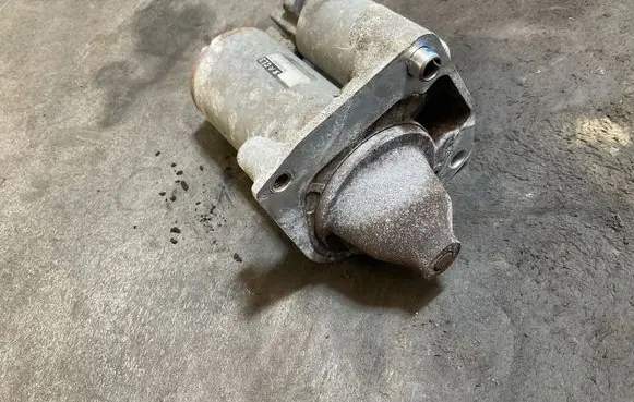 Peugeot 2008 II Starter motor 9671530880 4280008332 06T07