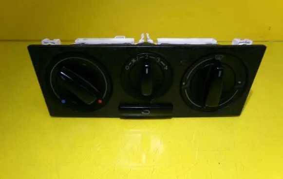 Volkswagen Golf IV Climate control unit 1J0819045F