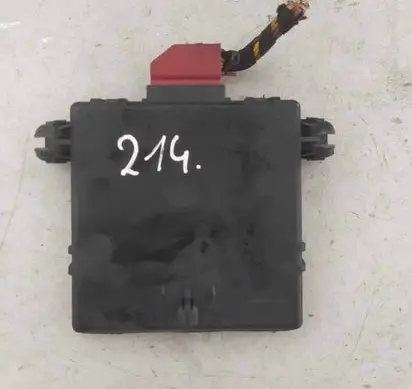 Volkswagen PASSAT B7 Gateway control module 1K0907530F 0325 1K0907951