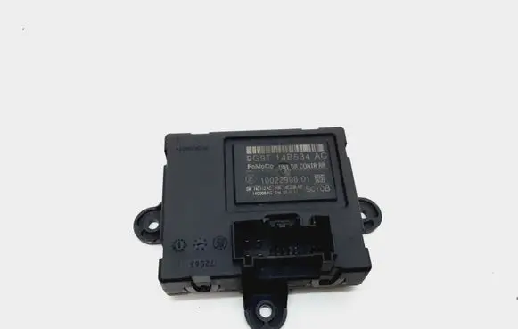 Volvo XC60 Door control unit/module 1002299801