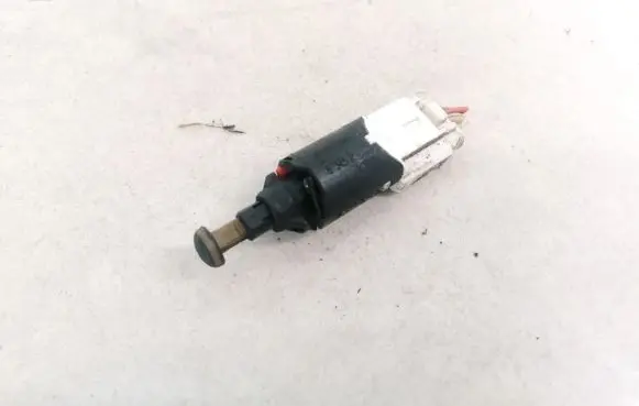 Peugeot 206 Brake pedal sensor switch 9643478880