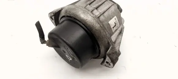 BMW X1 E84 Engine mount bracket 6773742