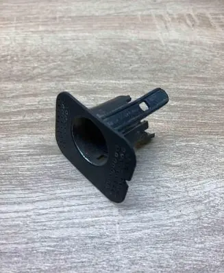 BMW 5 E60 E61 Rear parking sensor holder (PDC) 7074472
