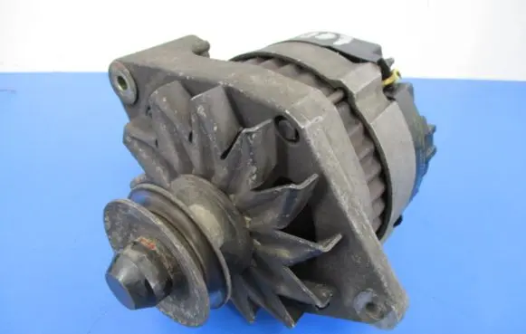 Renault Clio I Generator/alternator