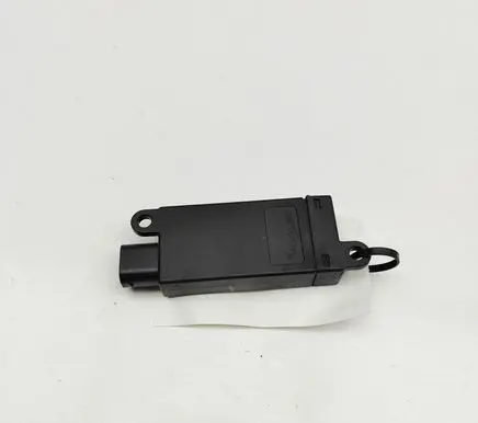 Mercedes-Benz E W238 Keyless system antenna A2179057001