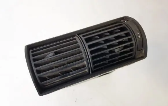 Audi A6 S6 C4 4A Dash center air vent grill 4A1820902